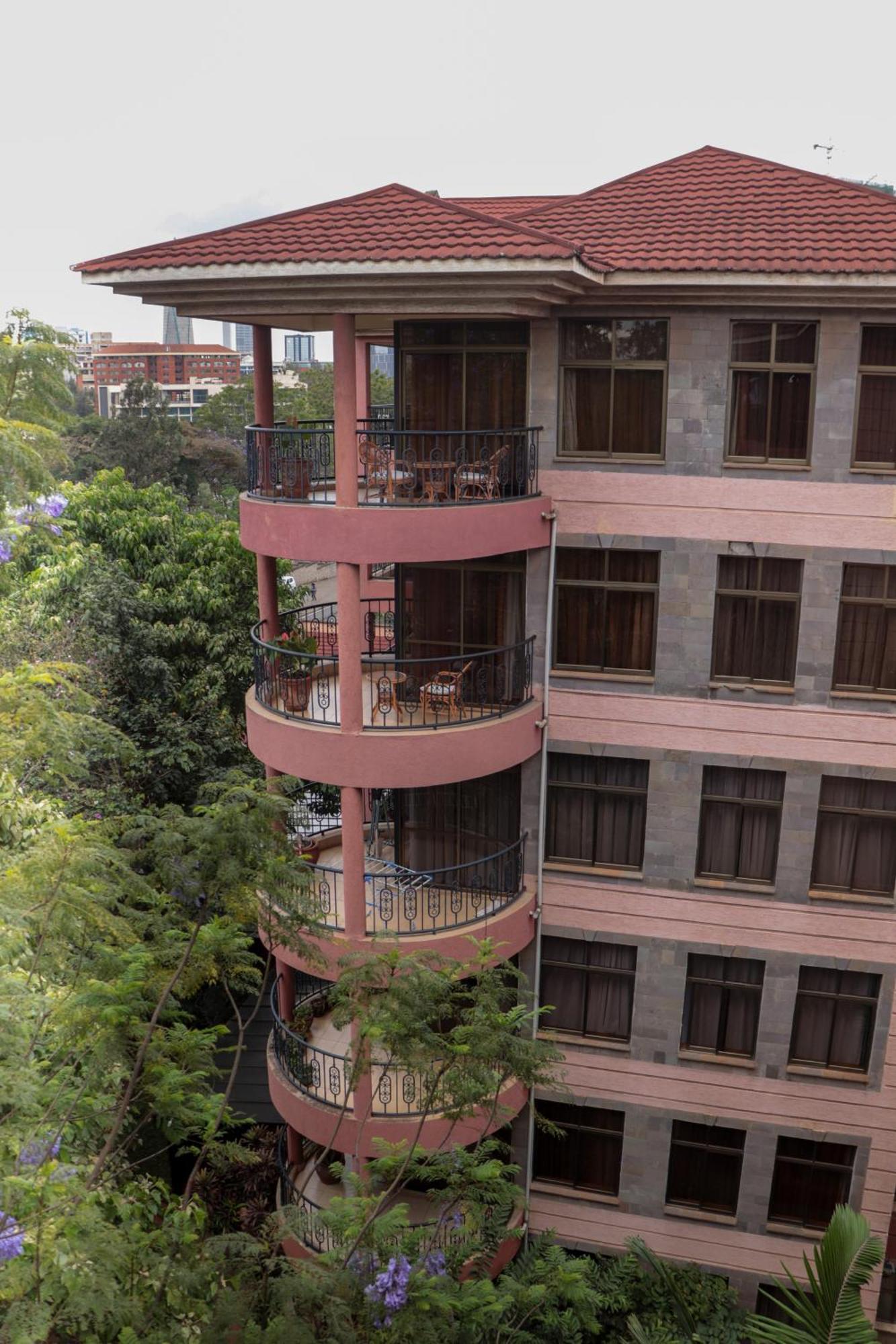 Gemsuites Serviced Apartments State House Nairobi Bagian luar foto