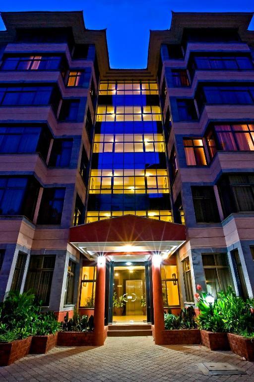 Gemsuites Serviced Apartments State House Nairobi Bagian luar foto