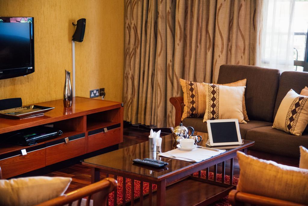 Gemsuites Serviced Apartments State House Nairobi Bagian luar foto
